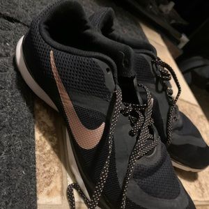 Nike shoes lightly worn in very good shape.